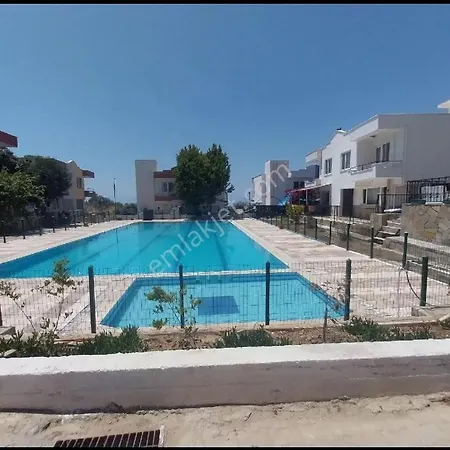 Adakule Sitesi * Kusadasi